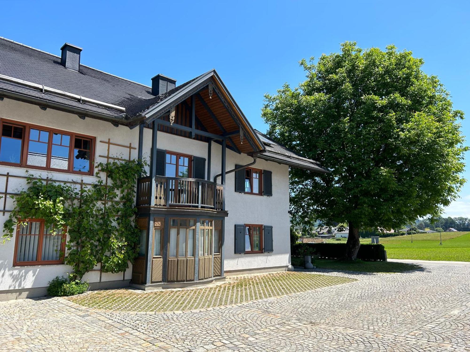 Traumhaft Grosse Ferienwohnung Naehe Attersee Sankt Georgen im Attergau Exterior foto